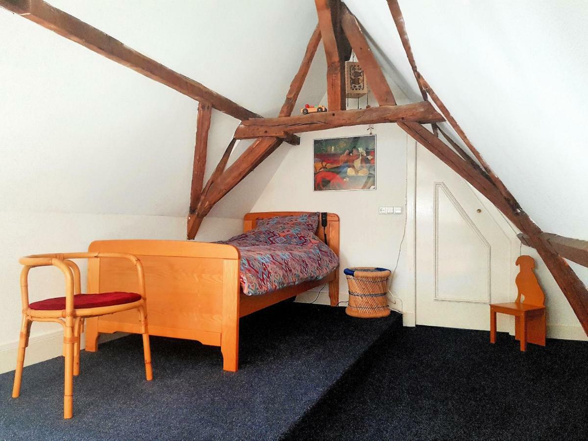 Large Historical Apartment & Canal Terrace Utrecht Bagian luar foto